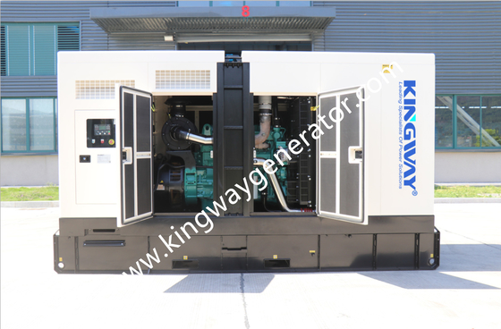 750KVA 600KW Containerization Silent Cummins เครื่องกำเนิดไฟฟ้าดีเซลสำหรับการก่อสร้าง